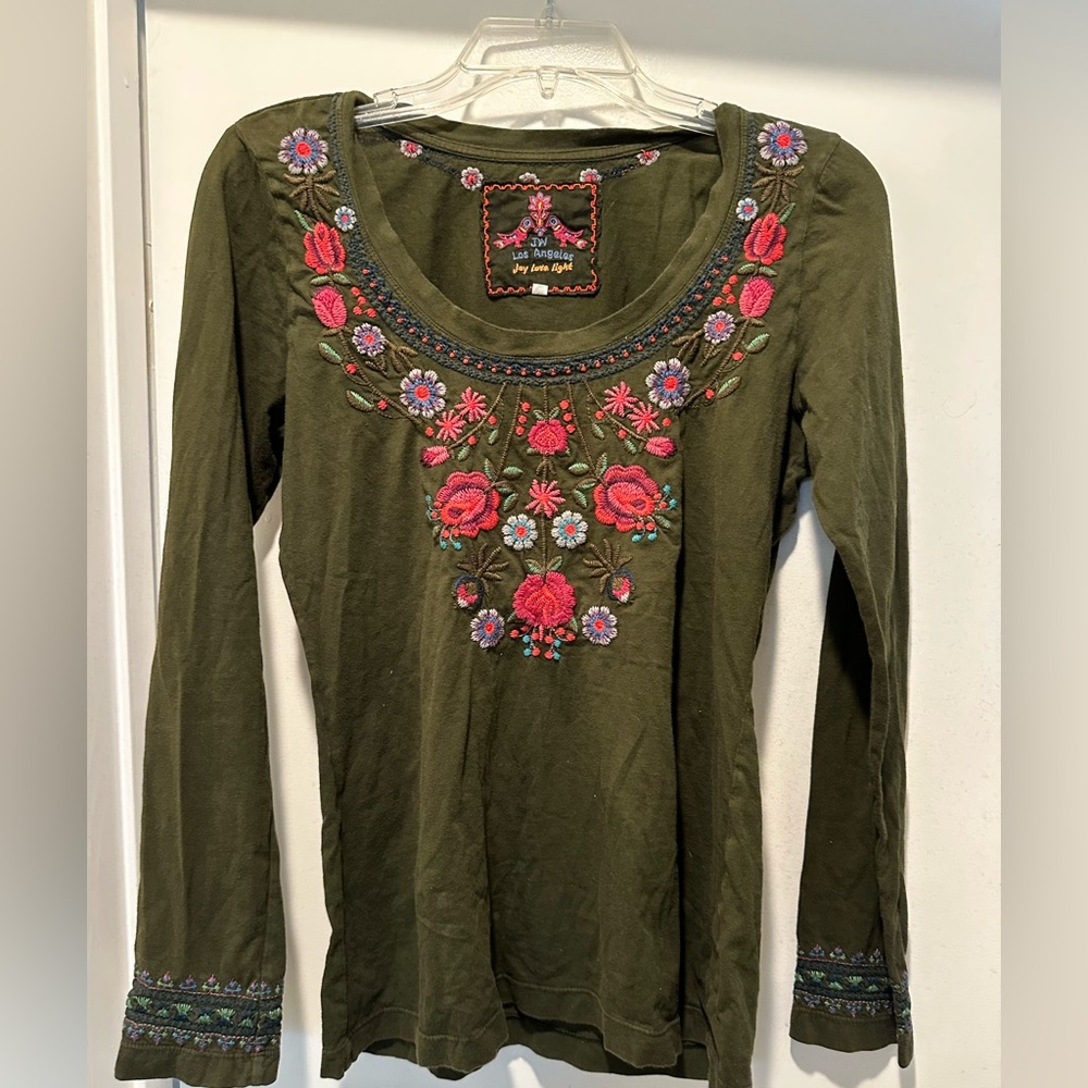 Johnny Was Green Floral Embroidered Long Sleeve Top Size Medium